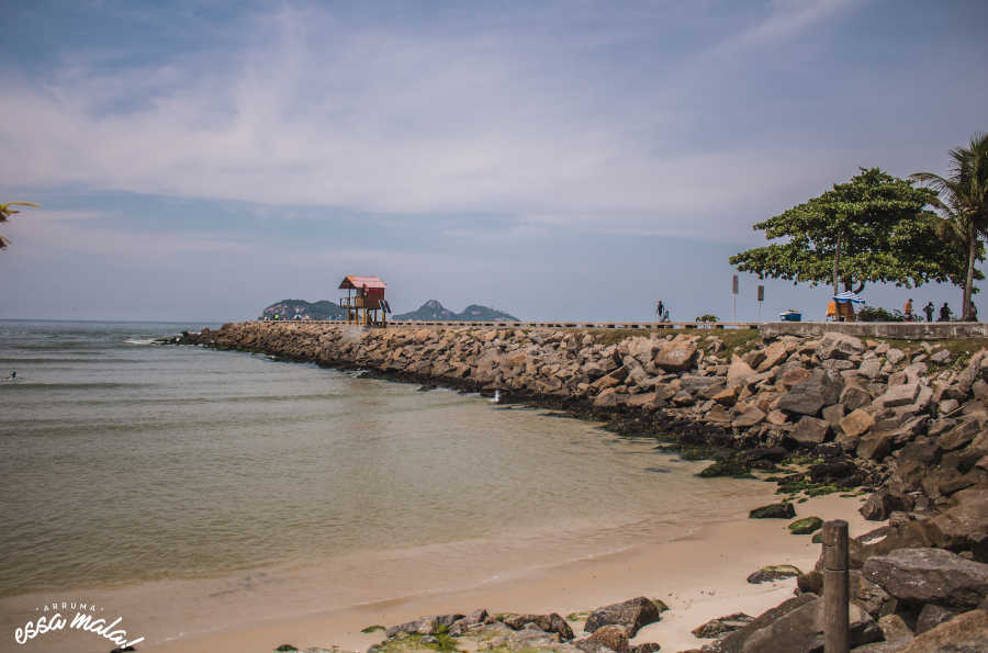 quebra-mar da barra da tijuca